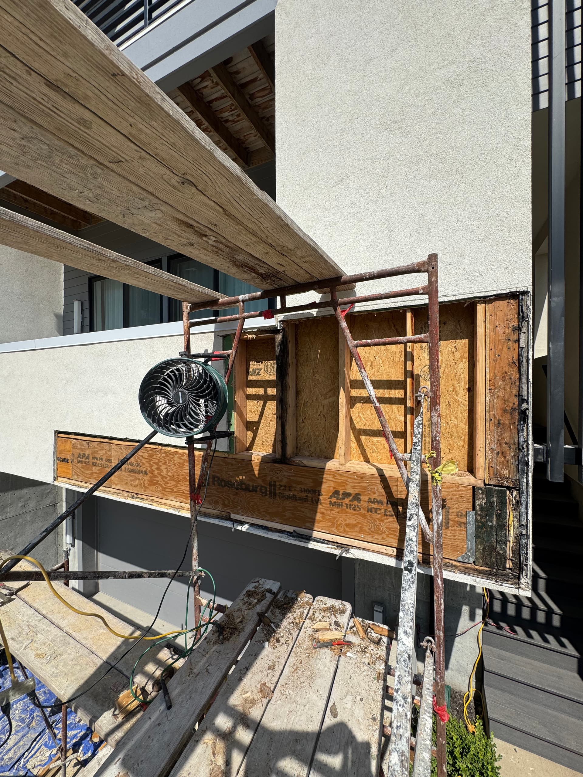 Gallery photos for Wood Rot and Structural Beam Repair on a Modern Exterior: Image #2