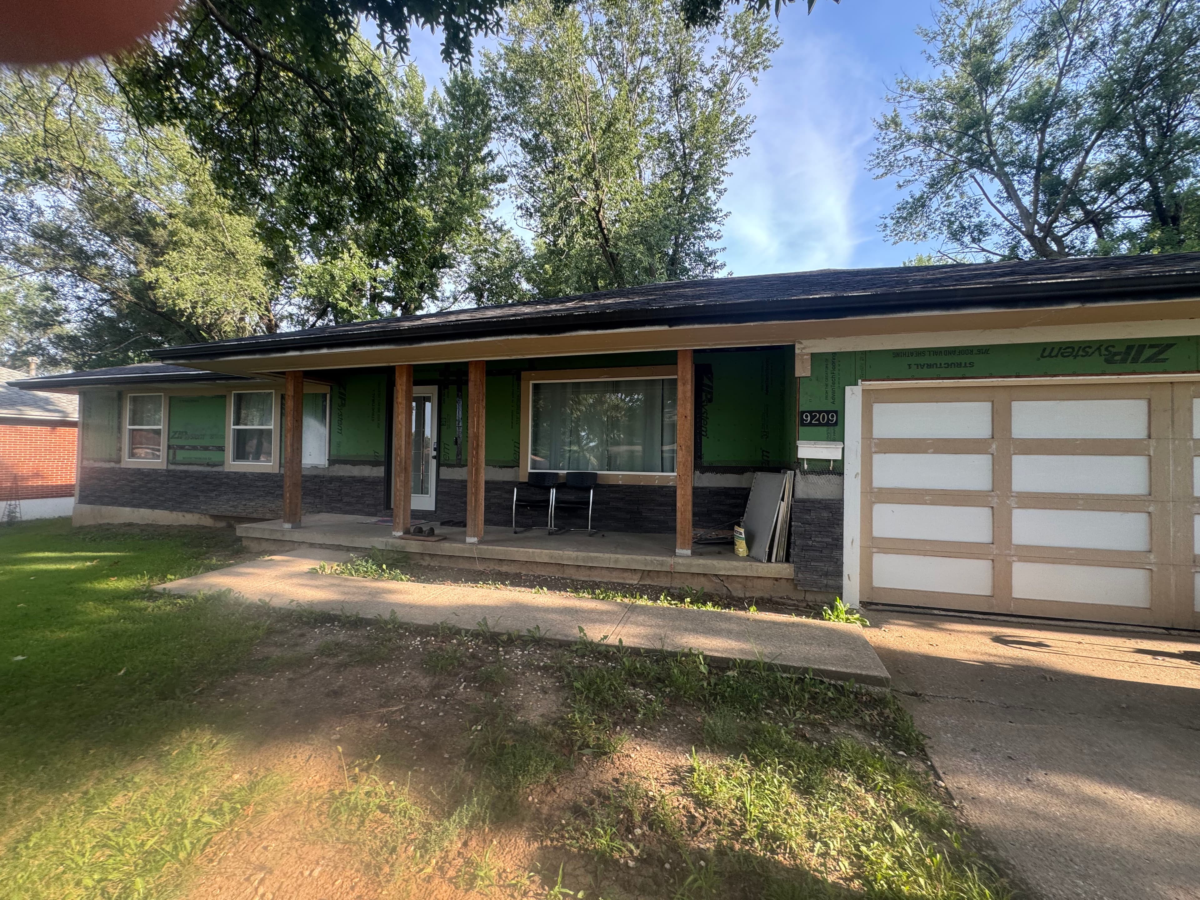 Project Stucco Installation on a Home Remodel Gives This Exterior a Sharp New Look image