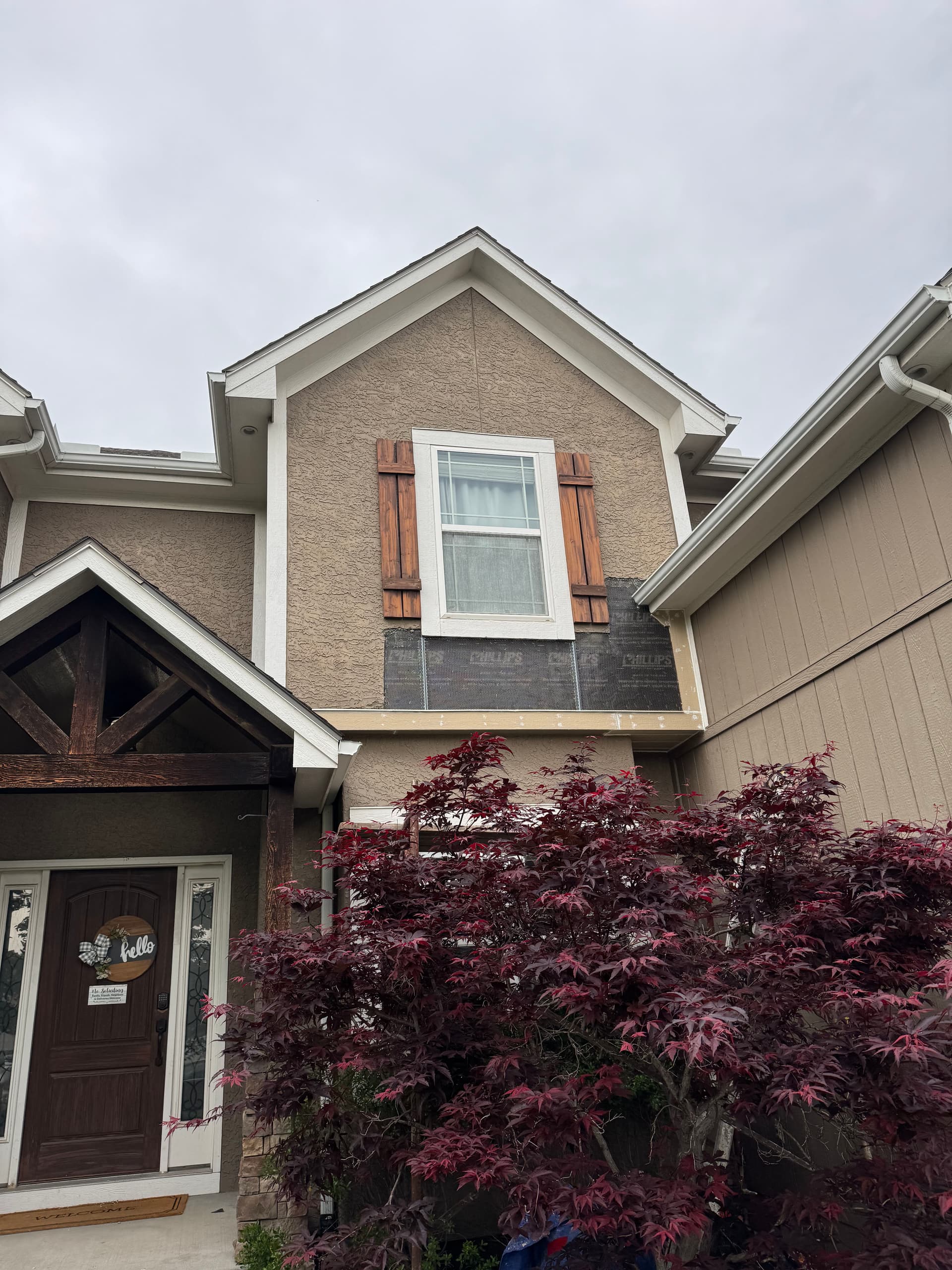 Missing Kick-Out Flashing Caused Wood Rot - Here's the Fix image