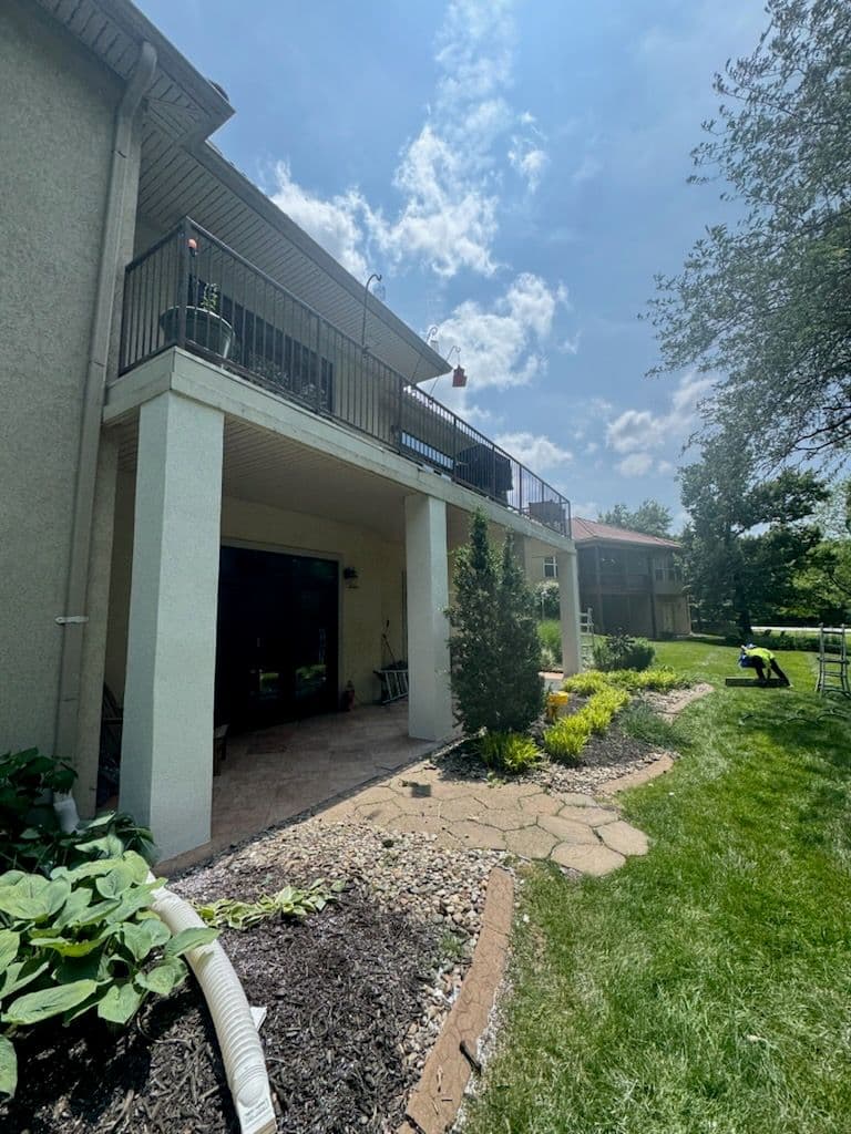 Gallery photos for Elegant Backyard Stucco Repair and Makeover: Image #1