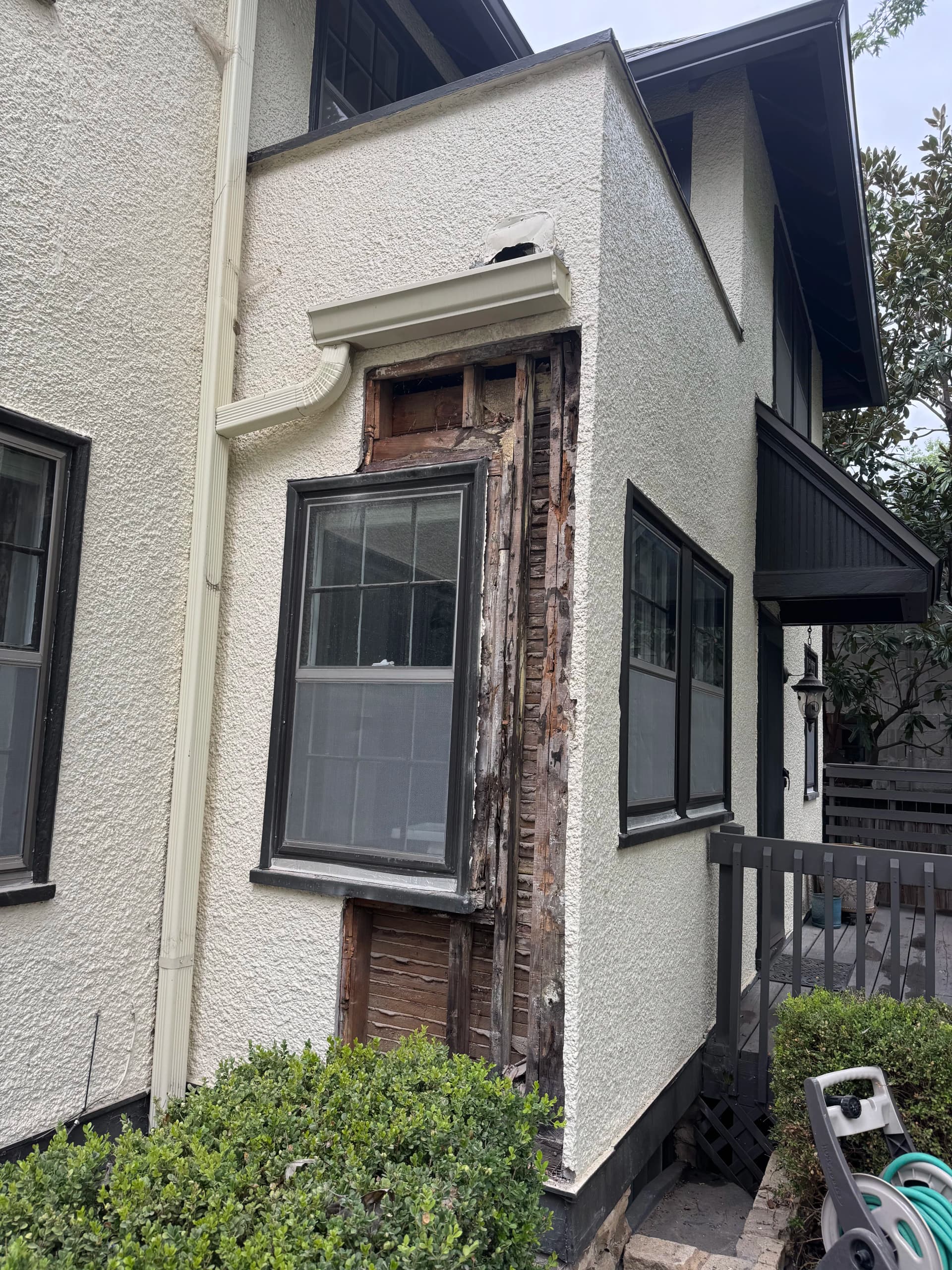 Missing Gutter Flashing Led to Serious Wood Rot and Stucco Damage image