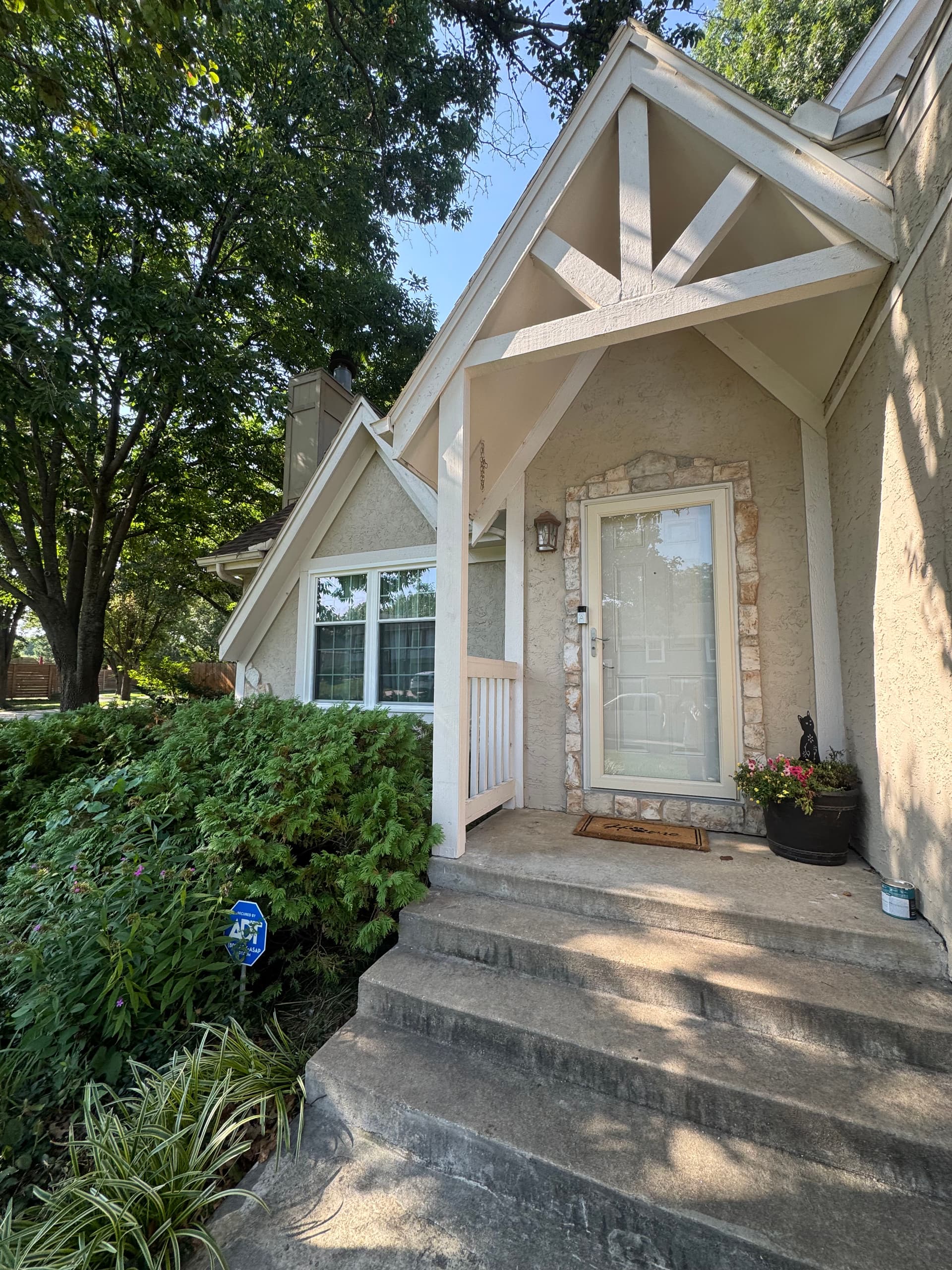 Rotted Porch Post Replaced and Painted on This Home Entry image